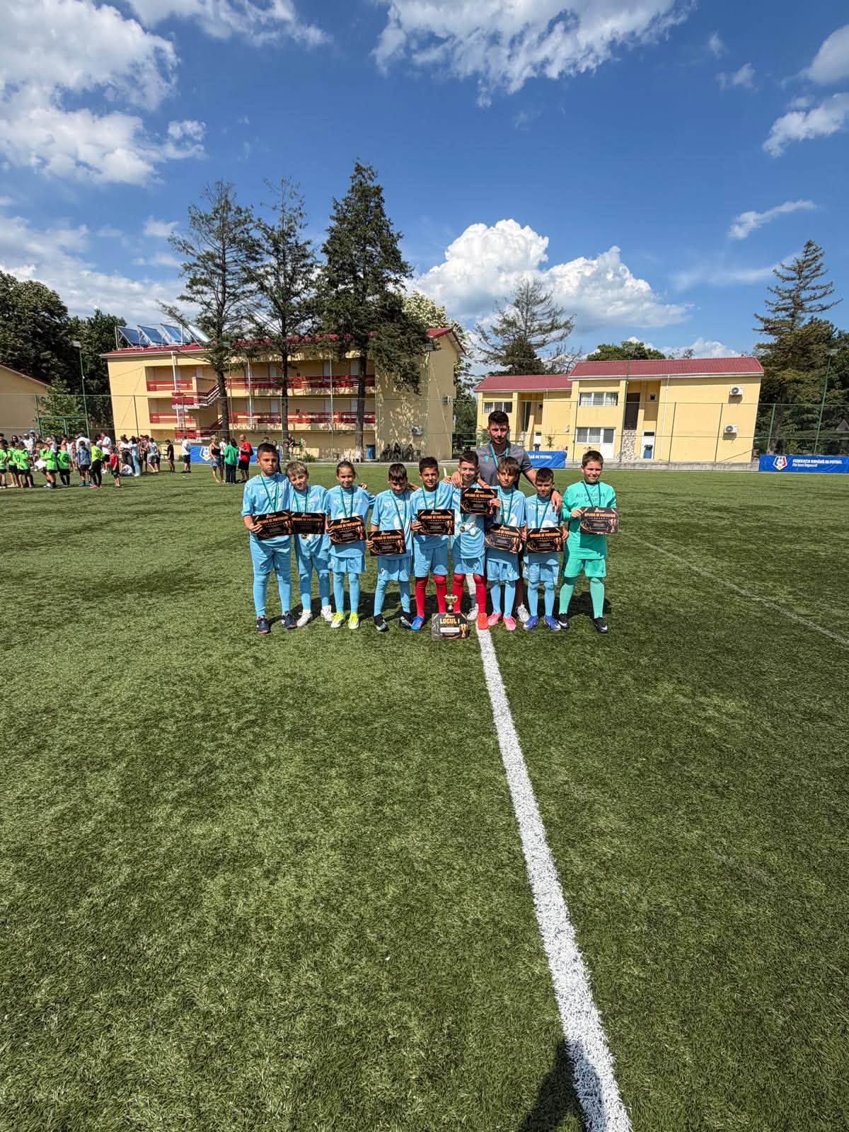 You are currently viewing Copiii din Găești au câștigat turneul de fotbal „Ai Succes” de la Eforie Nord