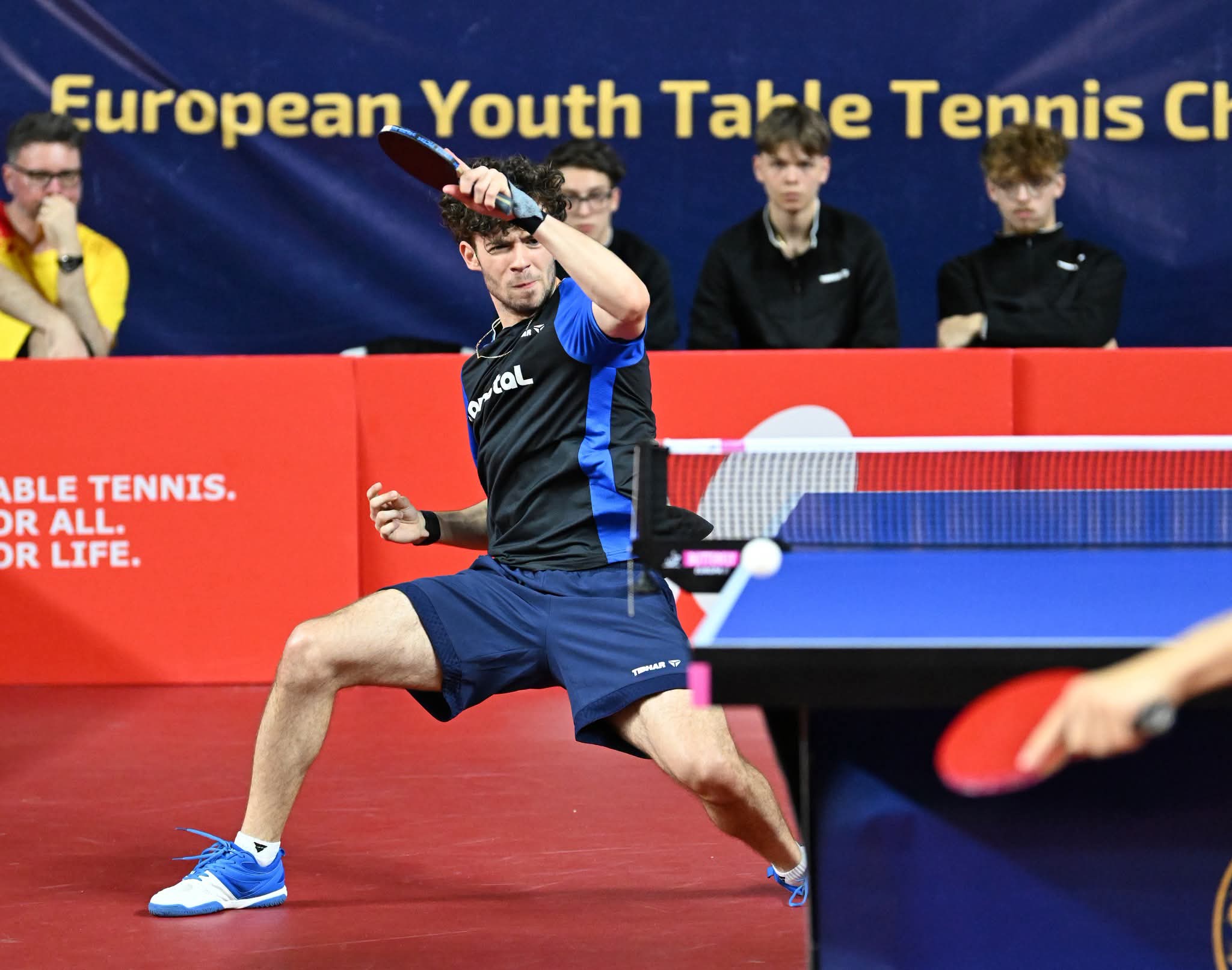You are currently viewing Sportivii români au obținut rezultate bune la Campionatul European de Juniori 2026
