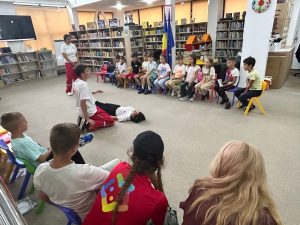 Read more about the article Activități privind modul de acționare în situații de urgență în cadrul programului „Vacanța la Bibliotecă”