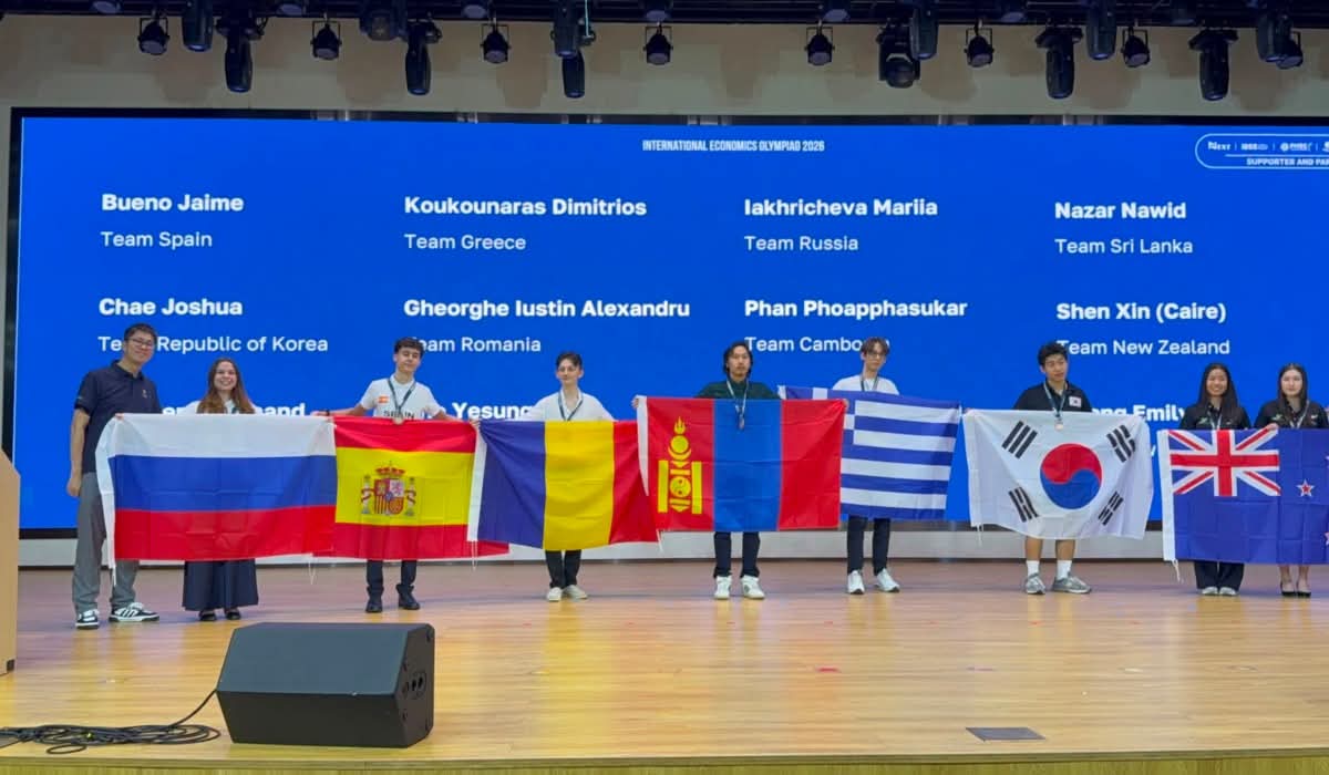 You are currently viewing Elevii români au obţinut trei medalii de bronz la Olimpiada Internaţională de Economie (OIE) 2026, desfășurată la Shenzhen, China