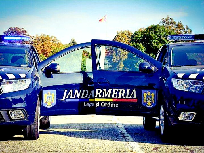 You are currently viewing Jandarmii dâmbovițeni vor fi în mijlocul cetățenilor la manifestările publice din perioada următoare