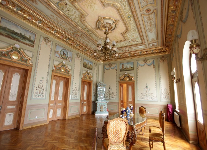 You are currently viewing O nouă expoziție permanentă în cadrul Muzeului de Artă din Târgoviște