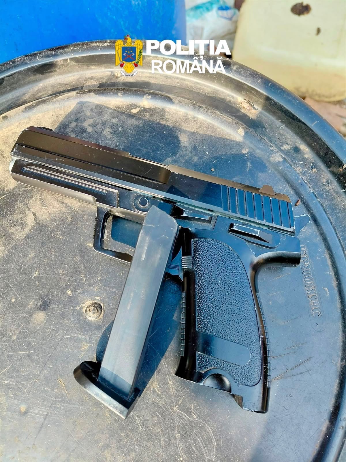 You are currently viewing COBIA: PERCHEZIȚIE DOMICILIARĂ ÎNTR-O CAUZĂ PENALĂ PRIVIND NERESPECTAREA REGIMULUI ARMELOR ȘI MUNIȚIILOR