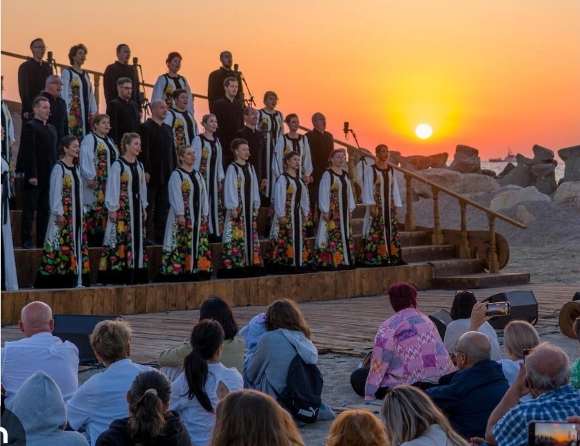 You are currently viewing Concert al Corului Madrigal la Răsărit: 4.000 de locuri au fost epuizate!