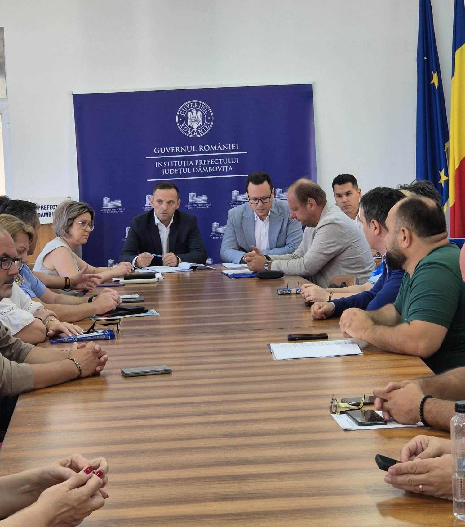 You are currently viewing Prefectura Dâmbovița anunță verificări în școli înainte de deschiderea anului școlar