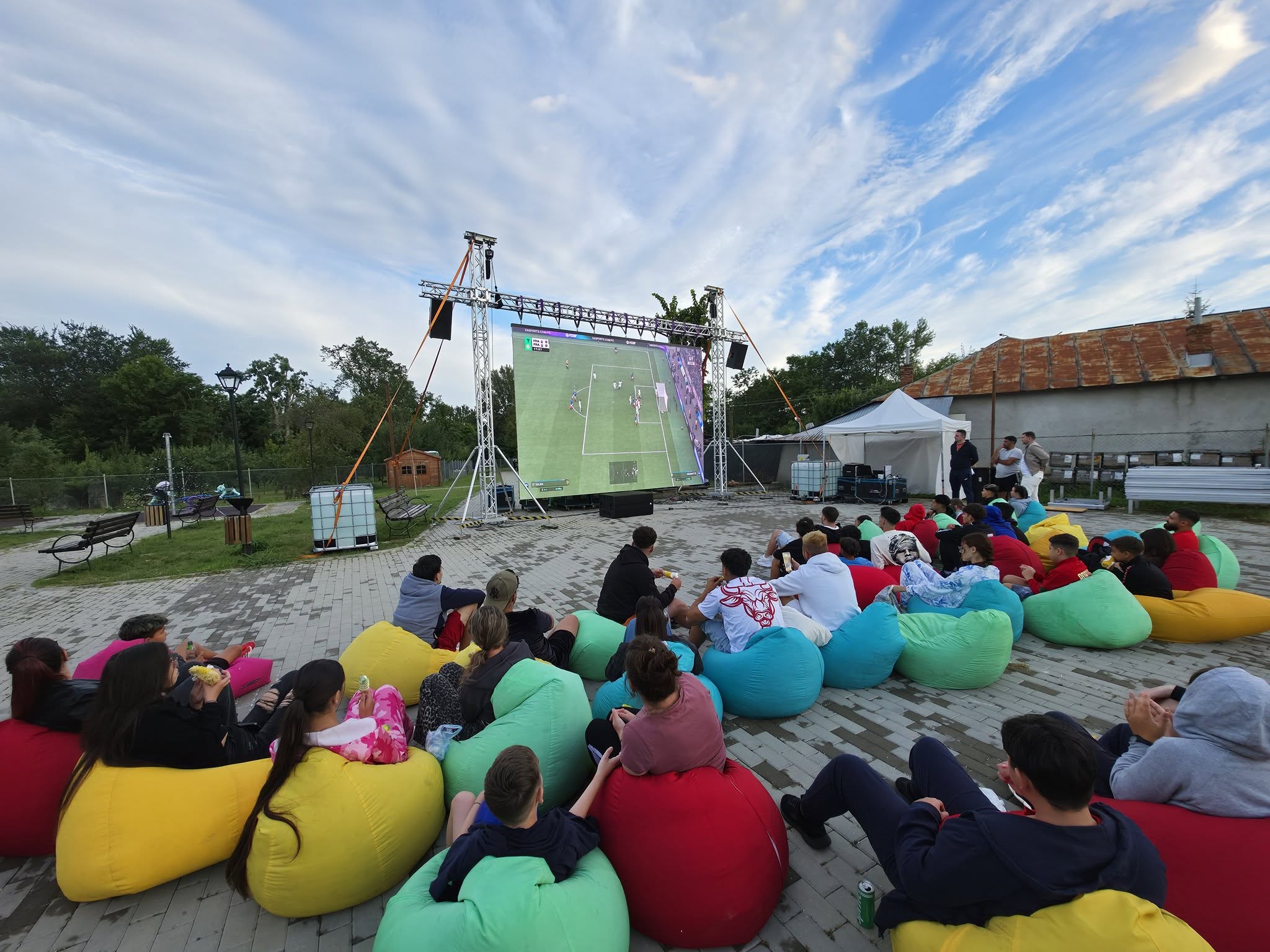 You are currently viewing Festivalul „Vara Campionilor” continuă la Gura Ocniței. Organizatorii îi așteaptă pe localnici la ultimele trei zile de evenimente