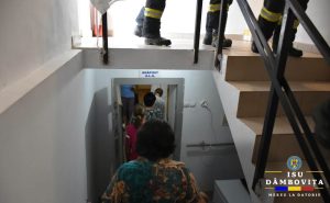 Read more about the article Exercițiu de protecție civilă și evacuare organizat de ISU Dâmbovița la un operator economic din Racovița