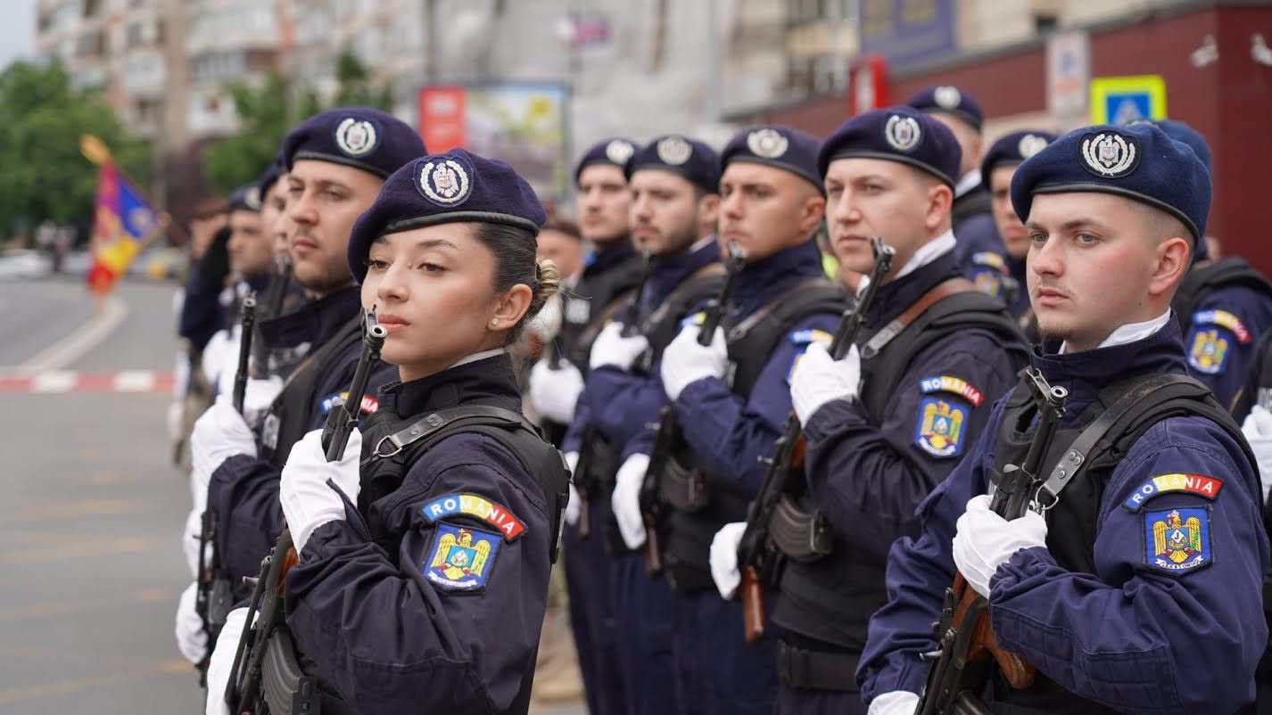 You are currently viewing Jandarmeria Dâmbovița recrutează viitori ofițeri
