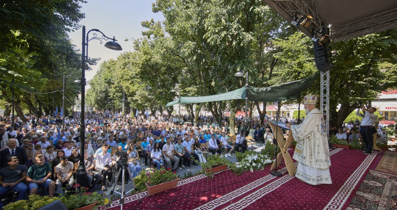 You are currently viewing LA TÂRGOVIȘTE VA FI SĂRBĂTORIT SFÂNTUL IERARH NIFON, PATRIARHUL CONSTANTINOPOLULUI ŞI MITROPOLITUL ȚĂRII ROMÂNEȘTI