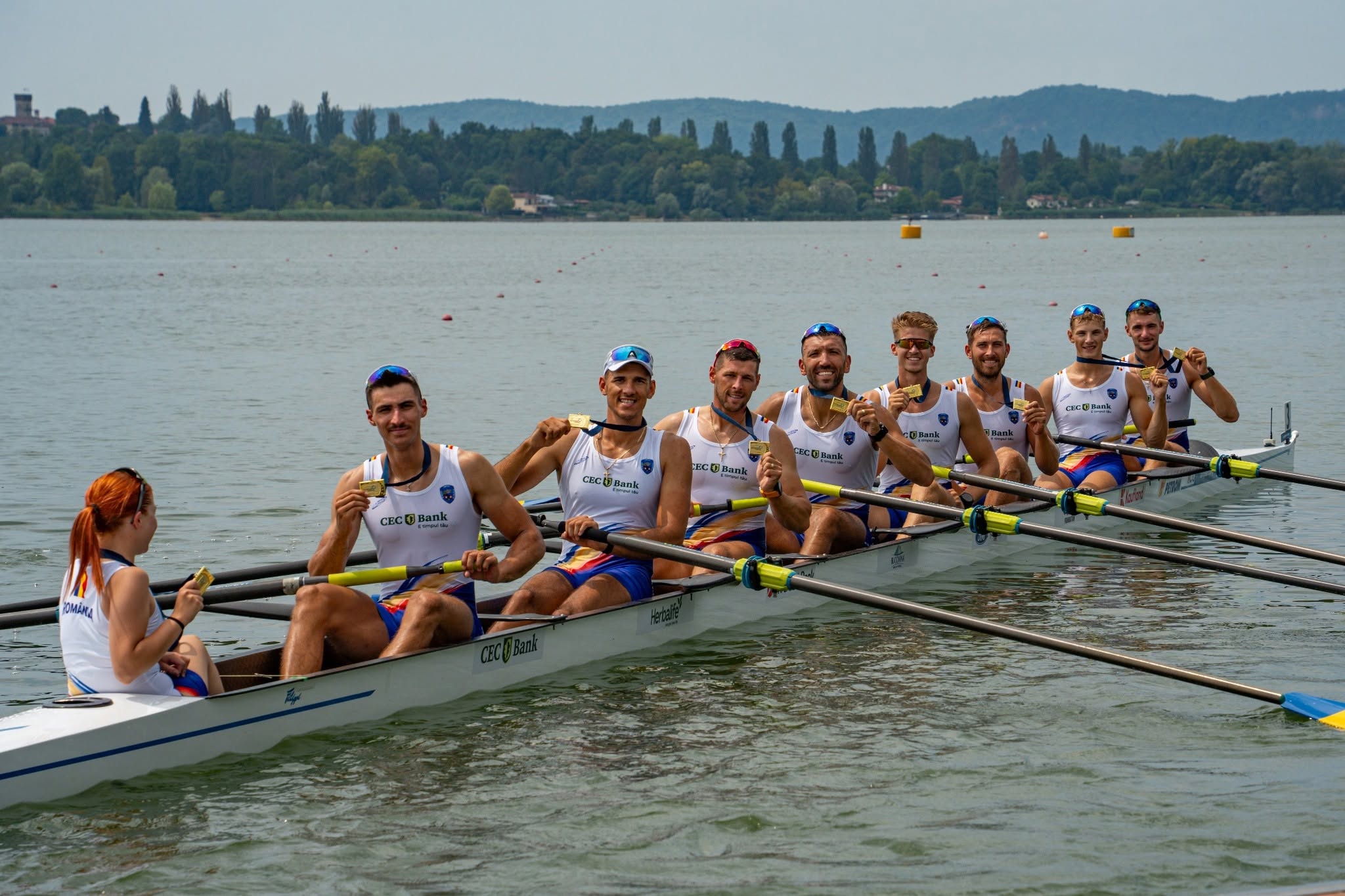 You are currently viewing România, regina apelor europene! Canotorii tricolori au făcut legea la Campionatele Europene de la Varese