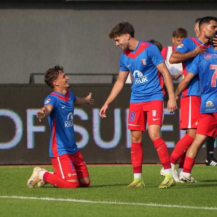 You are currently viewing Chindia, victorie cu spectacol! Târgoviștenii au lovit în plin pe Metaloglobus și au bifat primul succes al sezonului