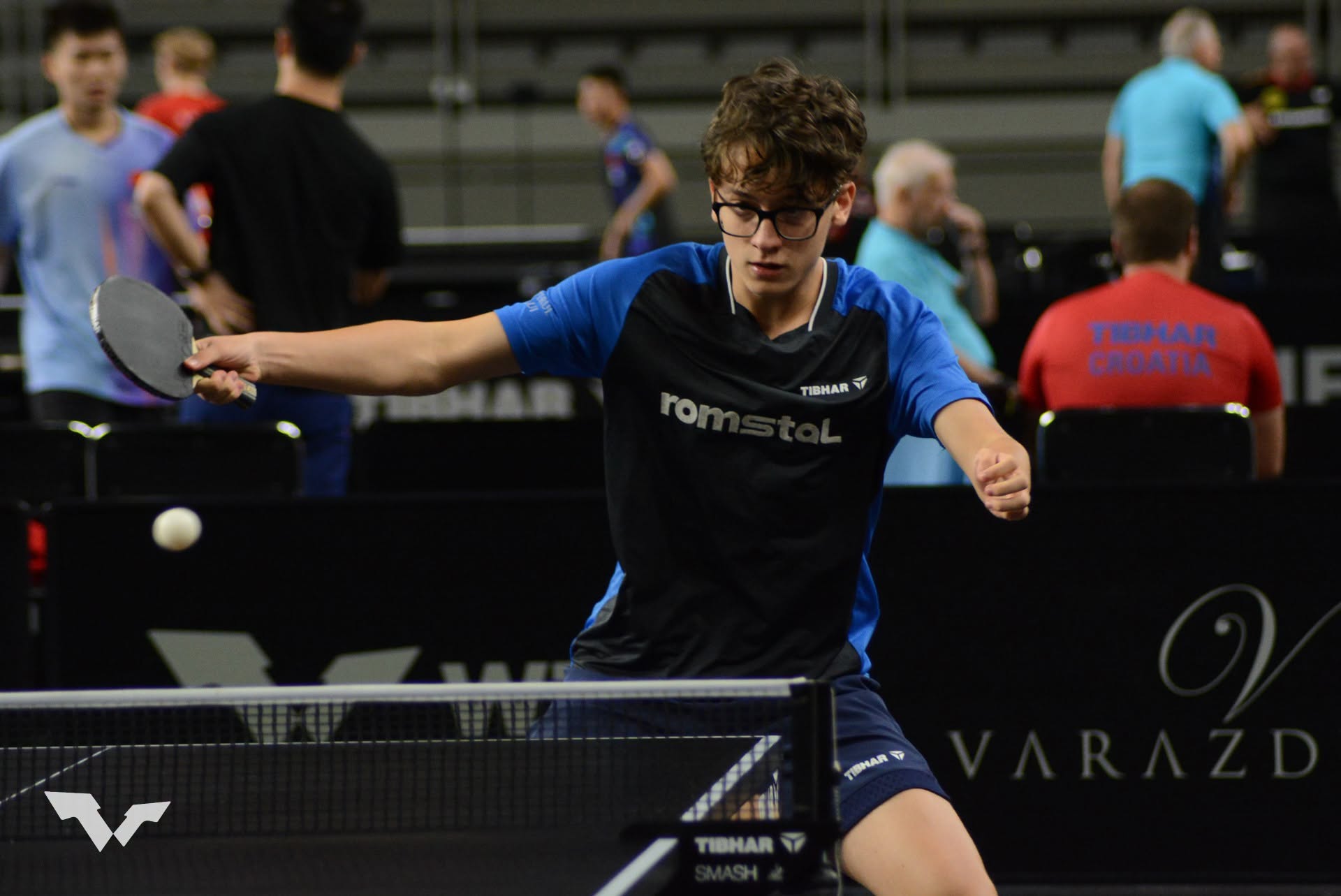 You are currently viewing Tenis de masă: Andrei Țîbîrnă și Izabela Pastina, medaliați cu bronz la WTT Youth Contender
