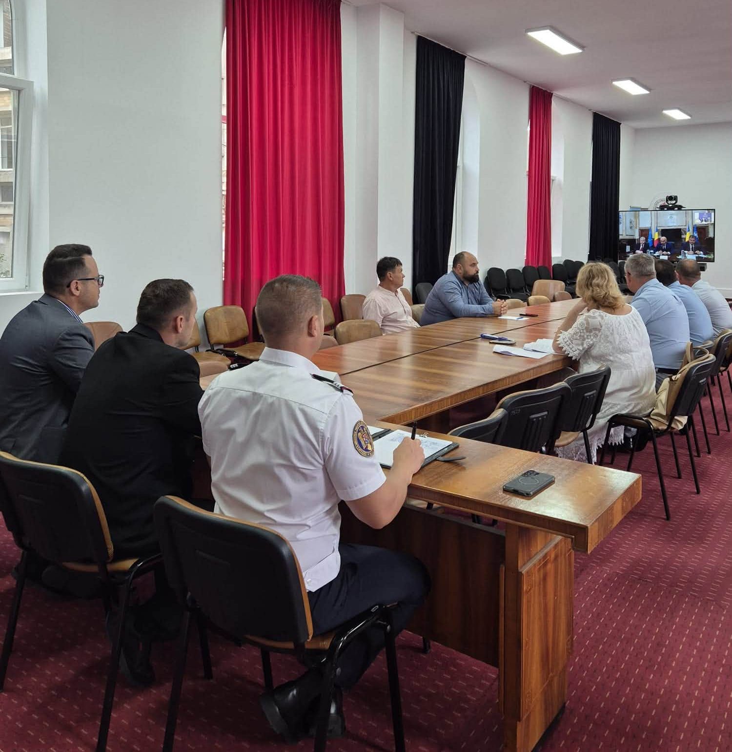 You are currently viewing Mobilizare pentru recepționarea la timp a proiectelor PNRR din Dâmbovița
