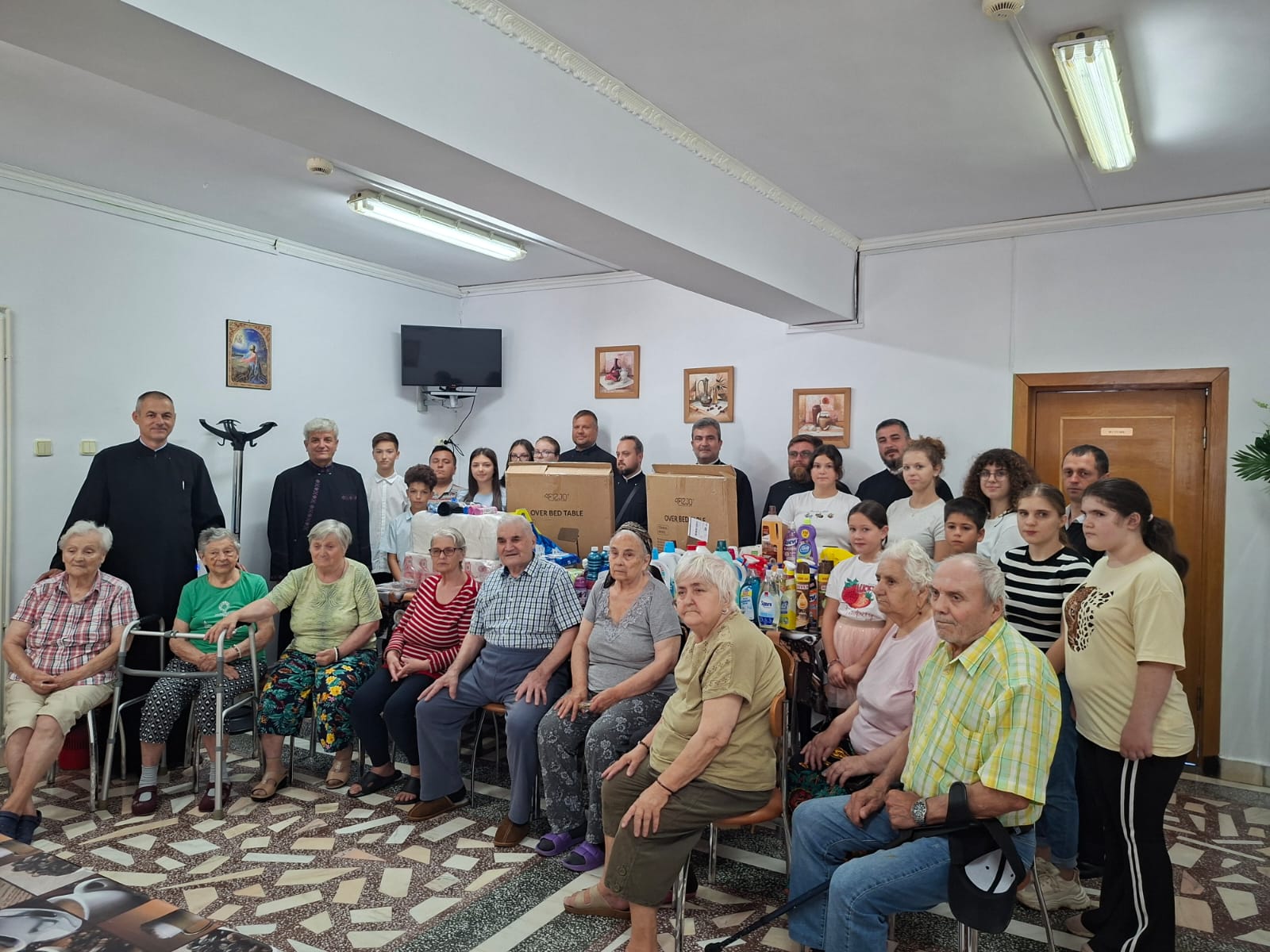 You are currently viewing MĂRTURIE DE IUBIRE CREȘTINĂ FAȚĂ DE VÂRSTNICI ÎN POSTUL ADORMIRII MAICII DOMNULUI