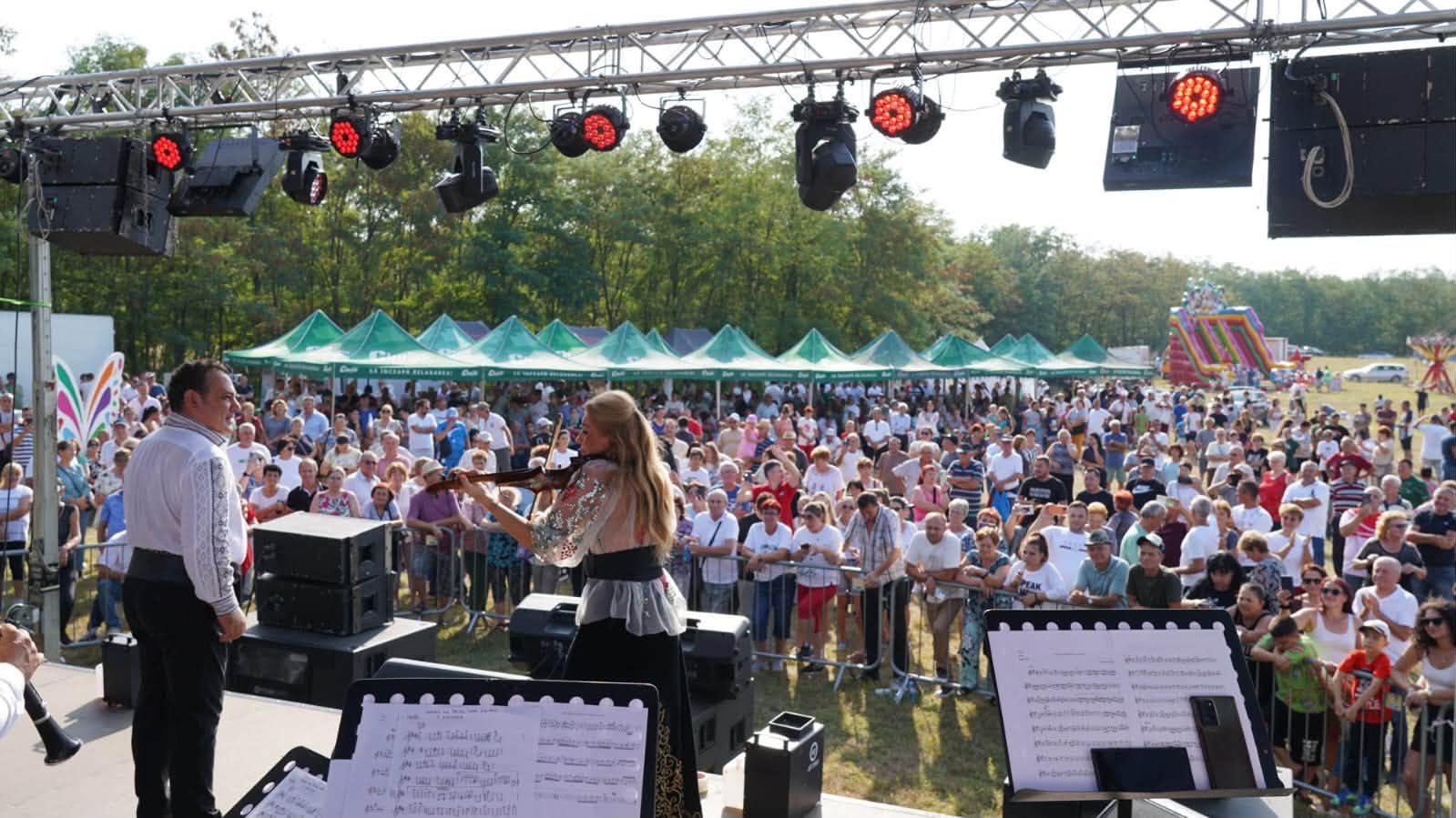 You are currently viewing Cobia își sărbătorește, pentru prima dată, ziua. Muzică, tradiție și o sărbătoare dedicată oamenilor comunei