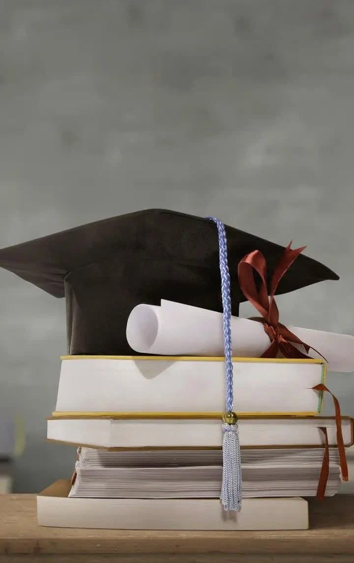 You are currently viewing Elevii din Moroeni cu medii de peste 8 la Bacalaureat vor fi premiați de administrația locală