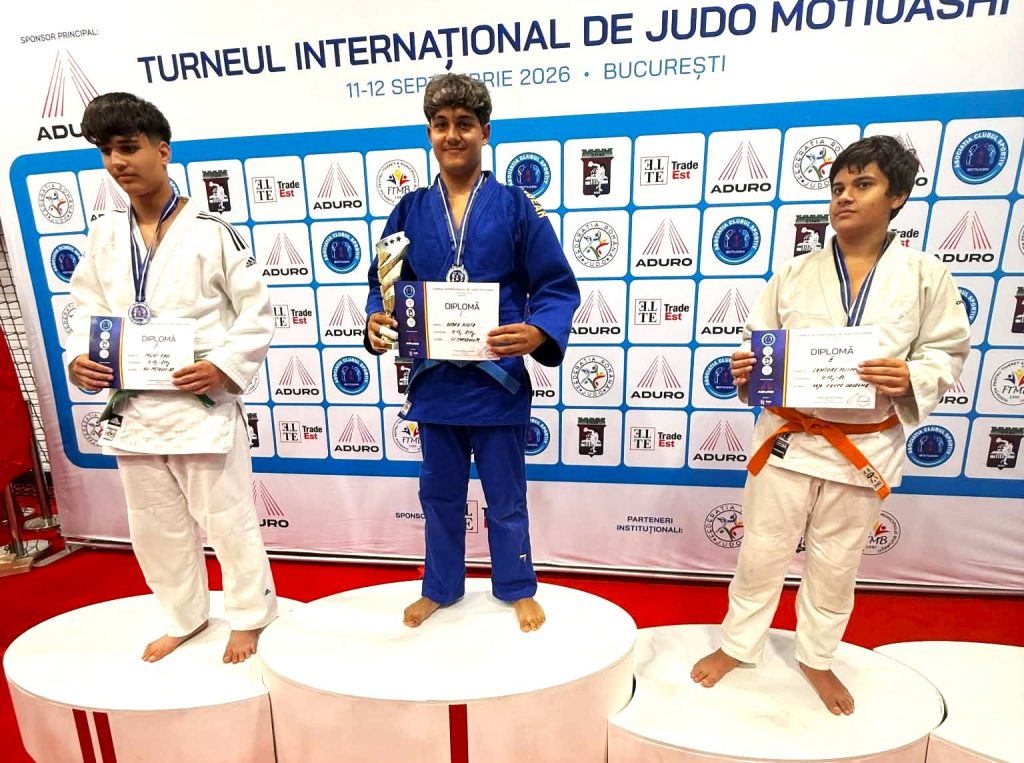 You are currently viewing Sportivii de la CS Târgoviște, de cinci ori pe podium la turneul internațional de judo „Motiuashi”! Medalii de aur pentru Iliuță Dobra și Delia Neacșu