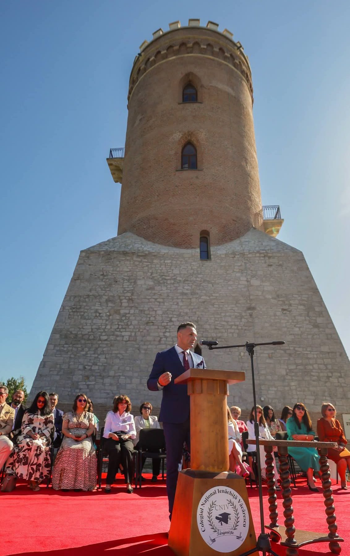 You are currently viewing Cristian Stan, mesaj pentru elevi în prima zi de școală: Învățarea nu trebuie să fie o povară