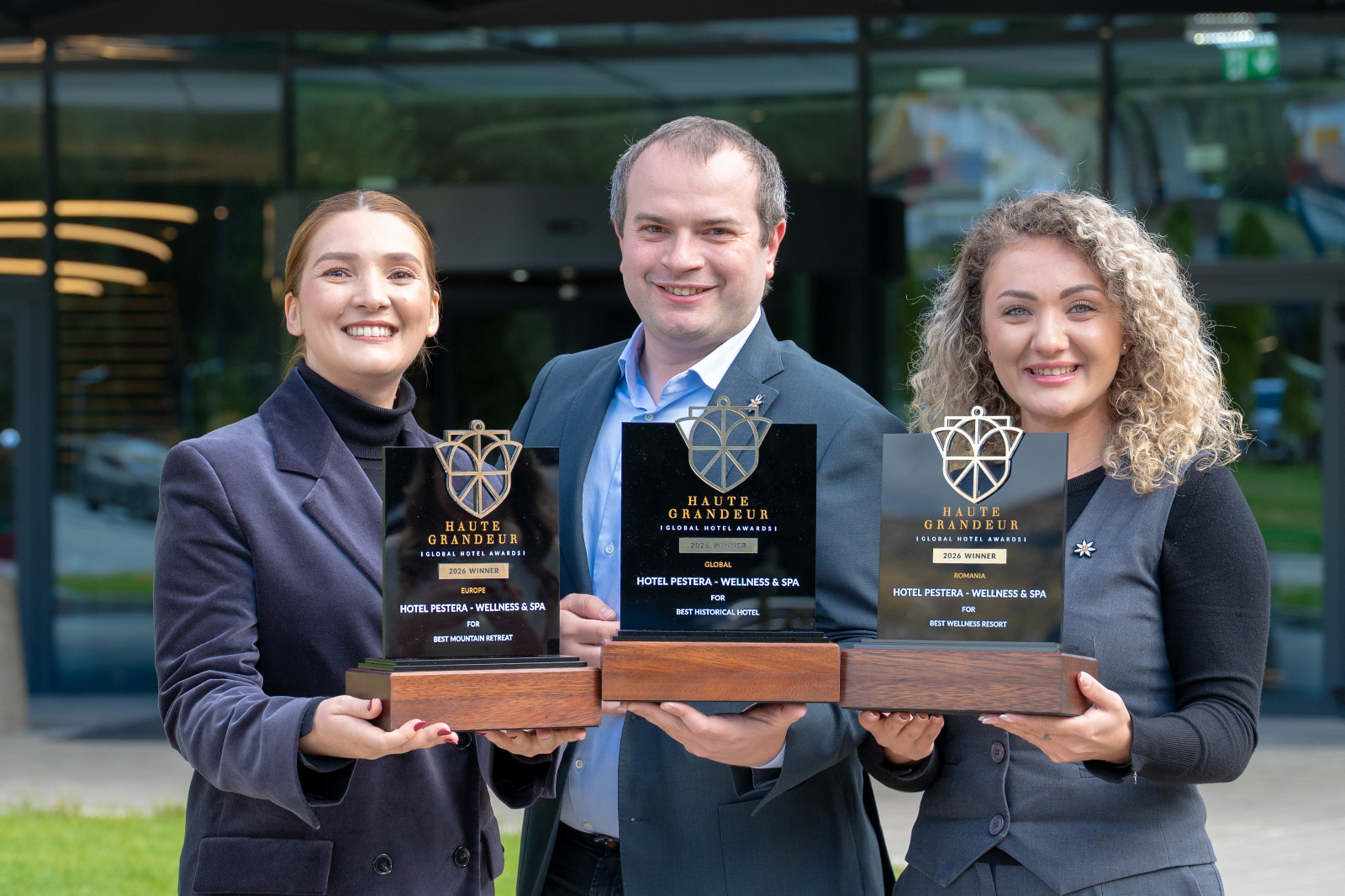 You are currently viewing De la Casa Peștera la trei premii internaționale. Hotel Peștera, desemnat cel mai bun hotel istoric la nivel global