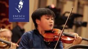 Read more about the article La doar 11 ani, violonistul Jayden King este cel mai tânăr câştigător din istoria Concursului Internațional George Enescu