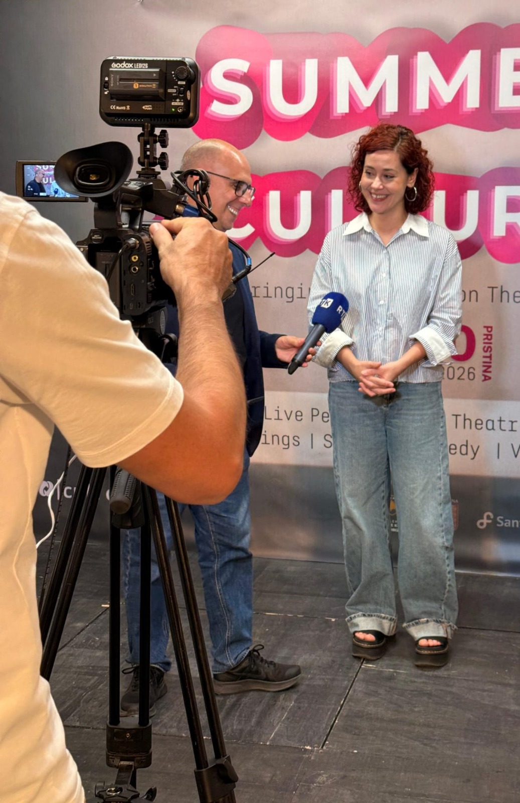 You are currently viewing Andreea Tănase, două noi premii internaționale pentru „#nuEu”. Spectacolul Teatrului Tony Bulandra, premiat la Priștina