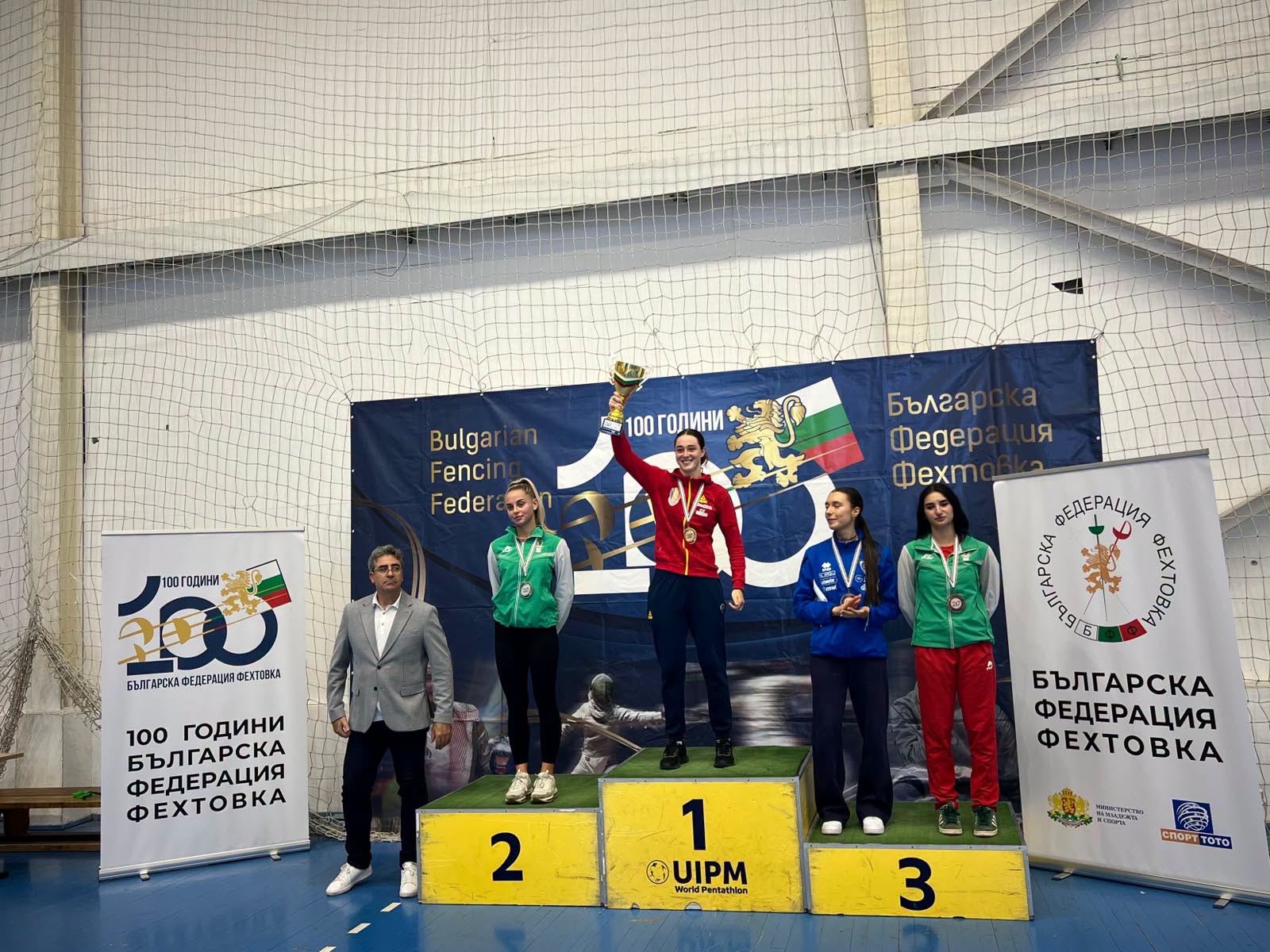 You are currently viewing Daria Stănciulescu, regina spadei la Sofia! Aur pentru România după o finală dramatică la U23