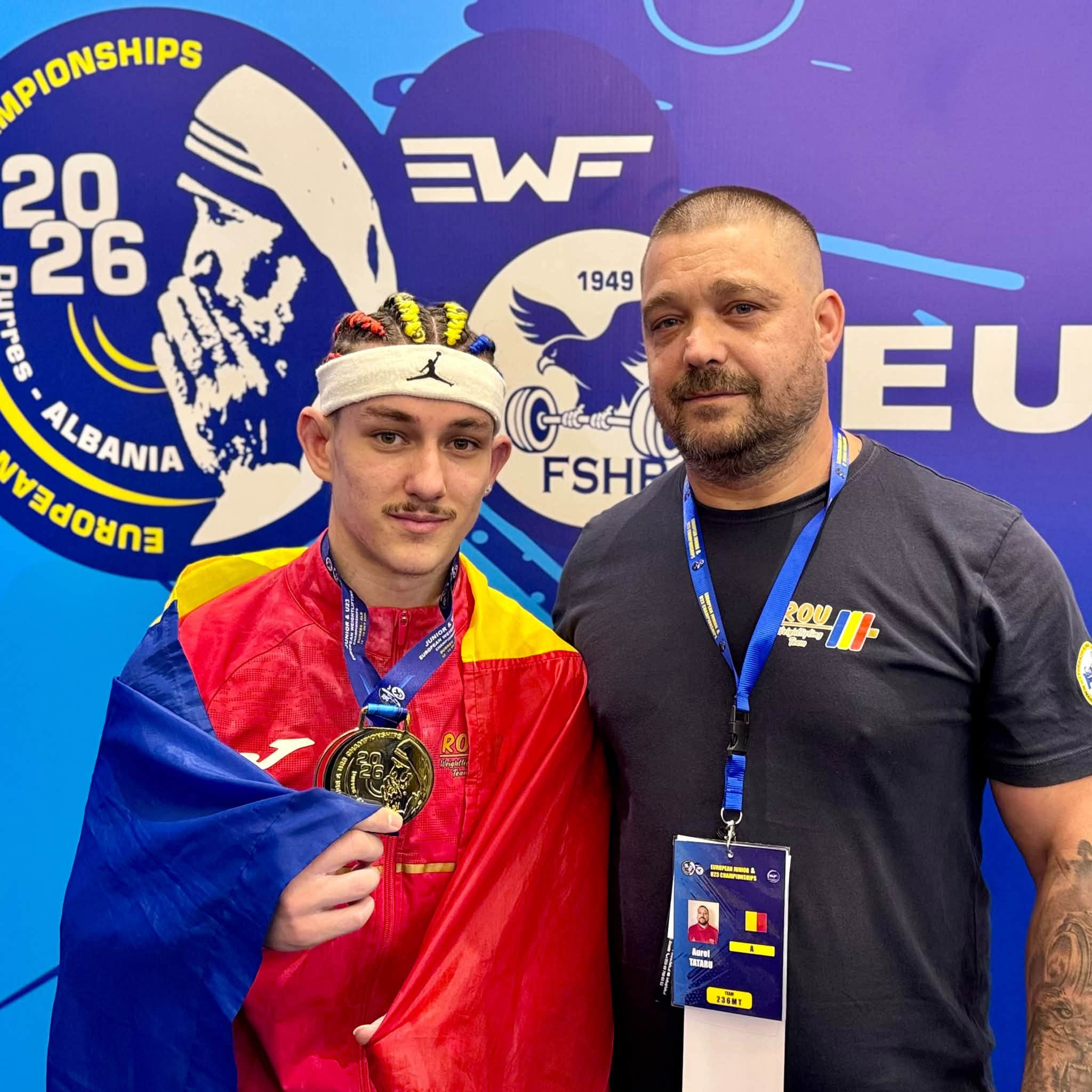You are currently viewing Podium asaltat de tricolori în Albania! România, 16 medalii la Campionatul European de haltere U23