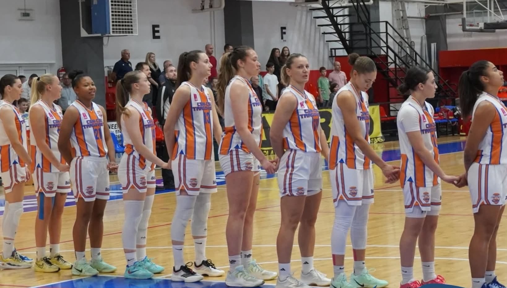 You are currently viewing Show total la Cluj! CSM-CSU Târgoviște a zdrobit Universitatea cu 84-58