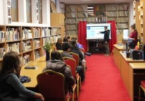 Read more about the article Activități educaționale în cadrul programului „Școala Altfel” la Biblioteca Județeană Dâmbovița