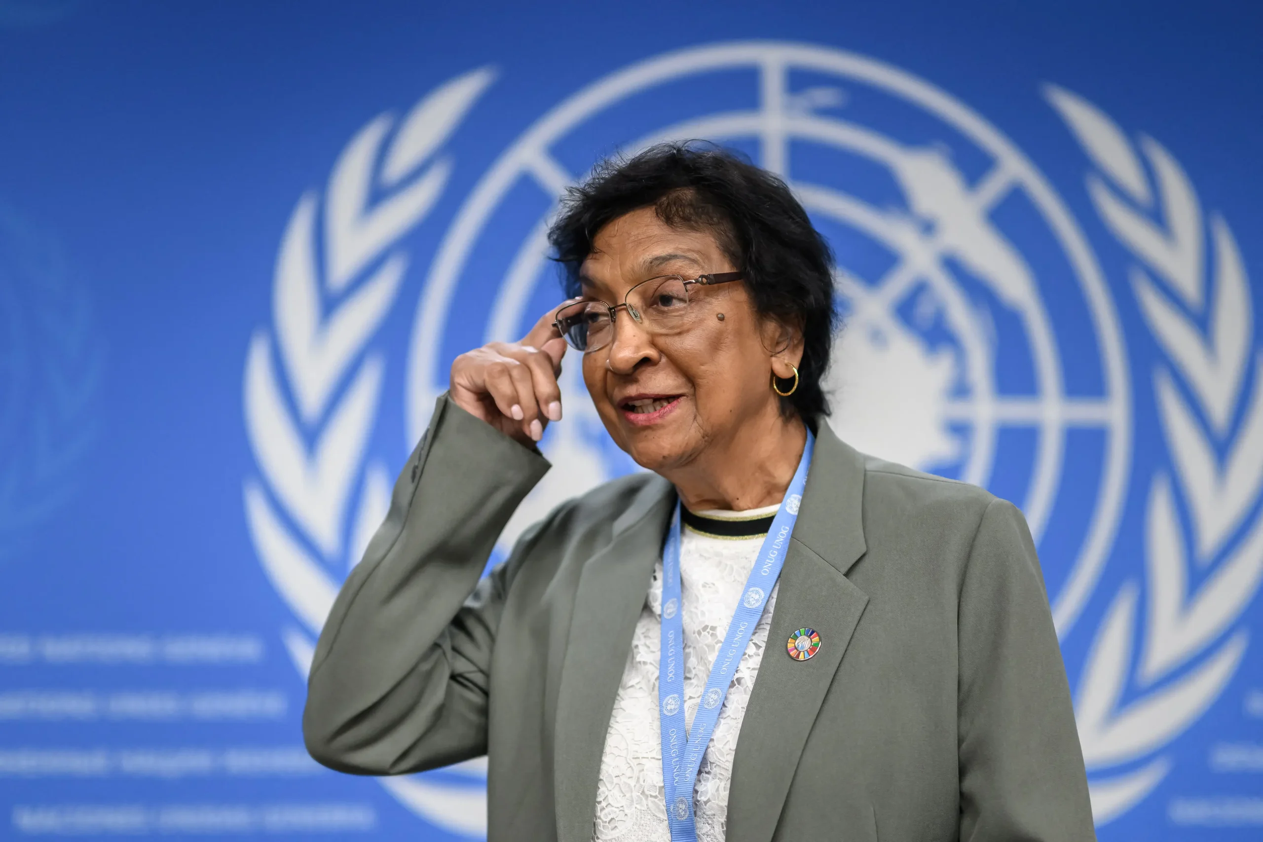 You are currently viewing Fosta comisară ONU pentru drepturile omului, Navi Pillay, a primit Premiul Nobel pentru Pace
