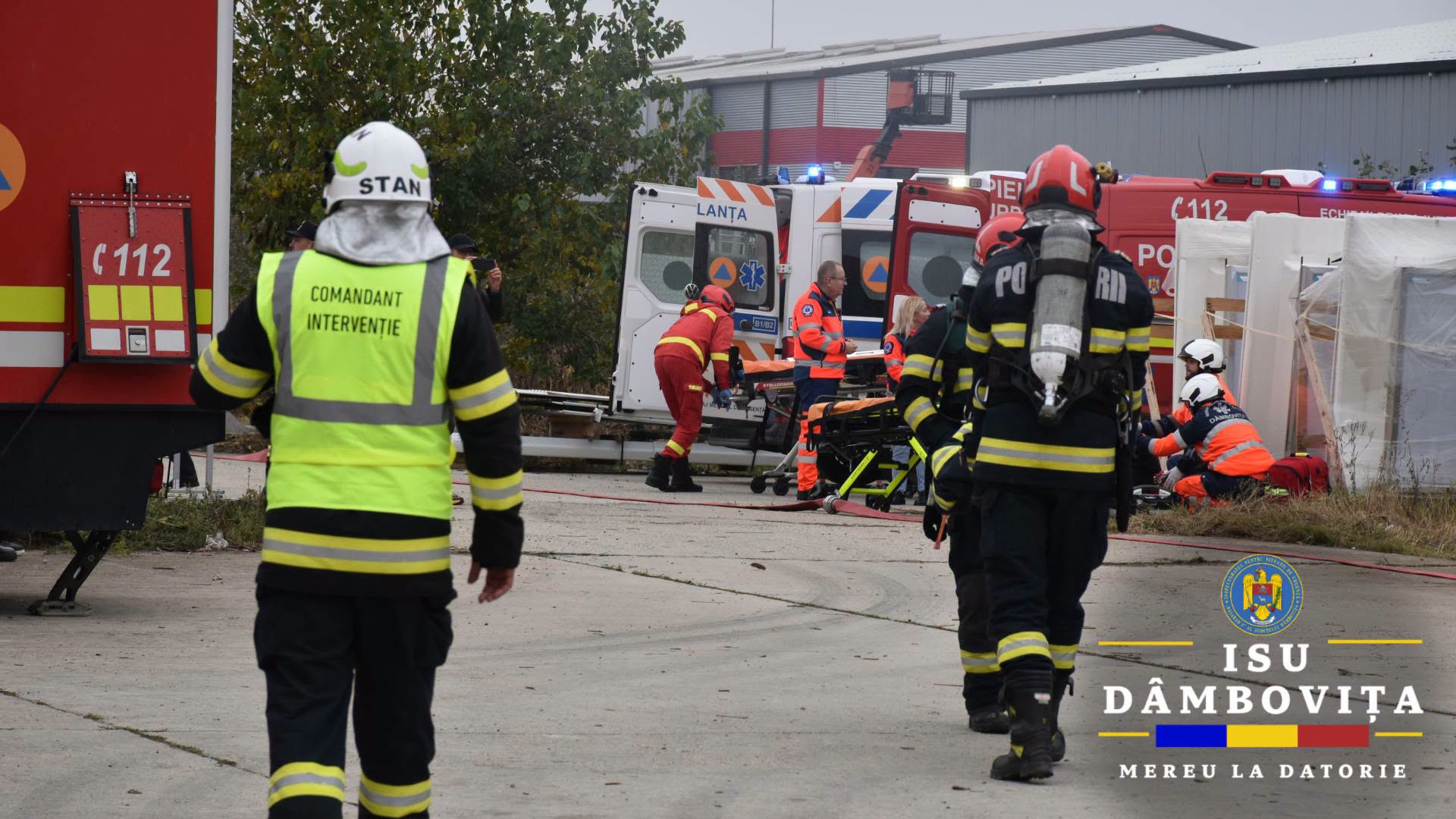 You are currently viewing Incendiu la un autotren, risc de explozie și persoane intoxicate, într-un exercițiu al pompierilor la Crevedia