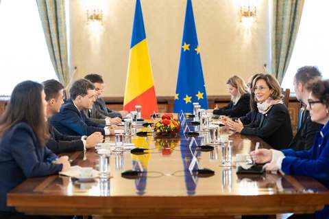 You are currently viewing Nicușor Dan s-a întâlnit, la Palatul Cotroceni, cu o delegație a Comisiei de la Veneția