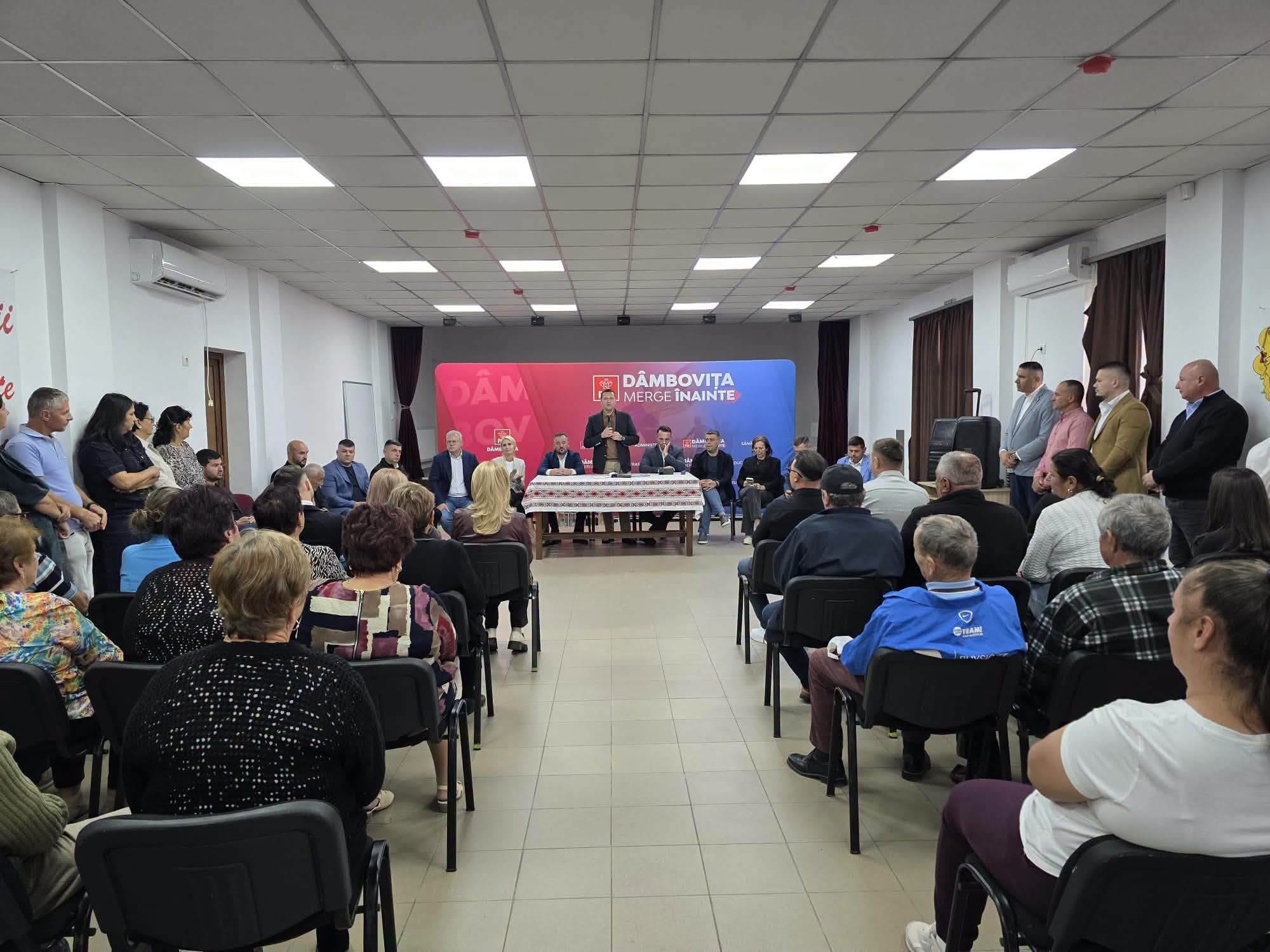 You are currently viewing PSD Dâmbovița își pregătește organizațiile pentru 2028. Cinci primari, aleși, astăzi, președinți ai filialelor locale